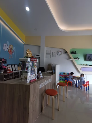 คลินิกทันตกรรมหมอปอย